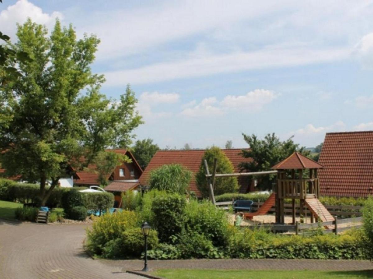 Spacious Apartment In The Green Bruchttal Bredenborn Exteriör bild
