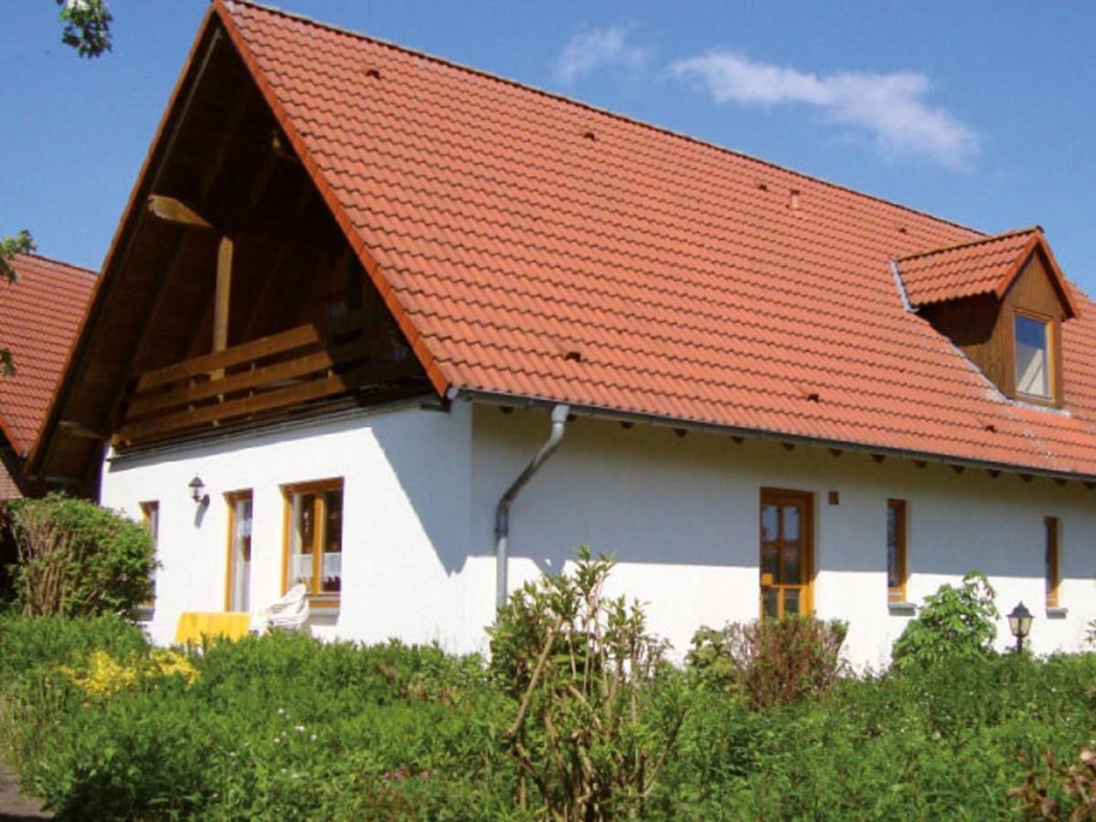 Spacious Apartment In The Green Bruchttal Bredenborn Exteriör bild